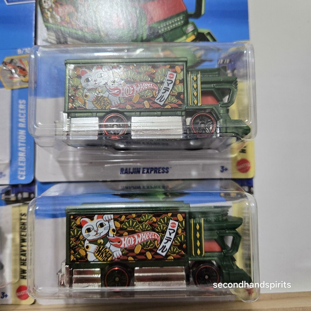 Hot Wheels Lot of 4, Feline Lucky White + Raijin Express Green Black Lot - Picture 4 of 7